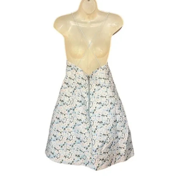 Alice + Olivia Tayla Textured Mini Dress in Powder Blue/ White NWT Size 12 - Picture 5 of 8